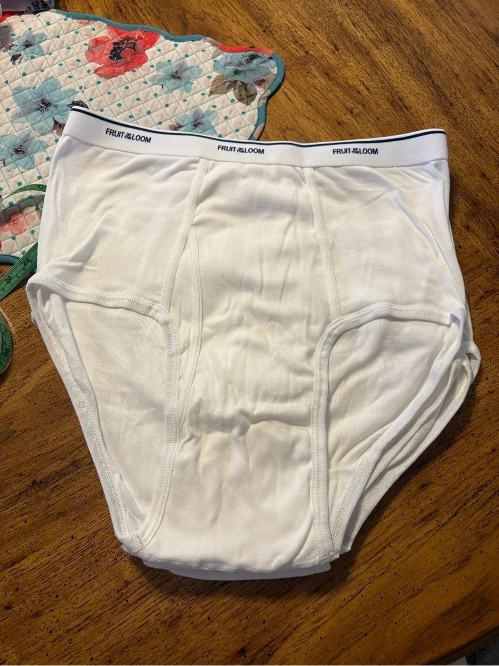 Fruit of the Loom men’s brief underwear, 5 pair, new in package